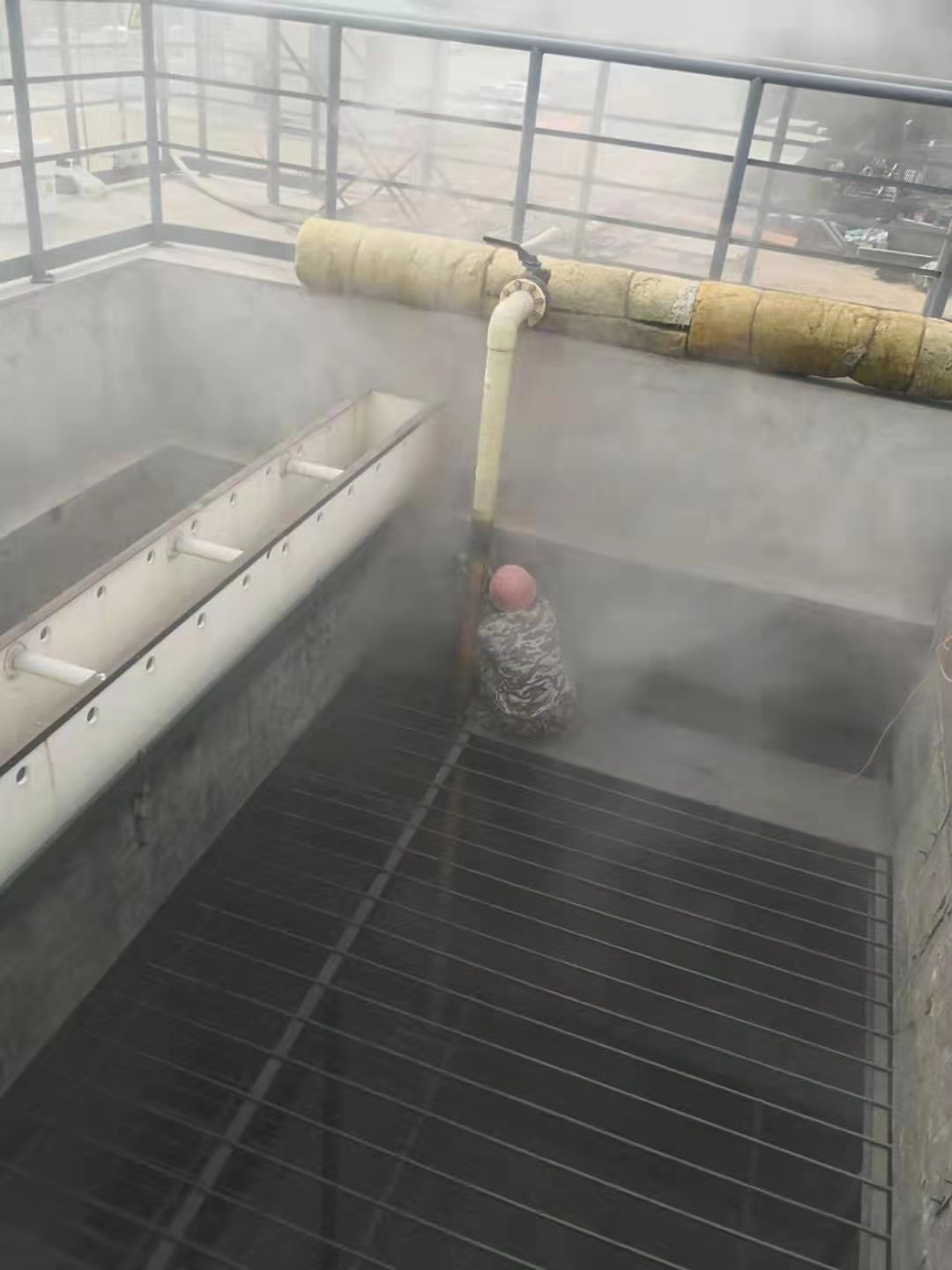 鸡西焦化厂污水池防腐