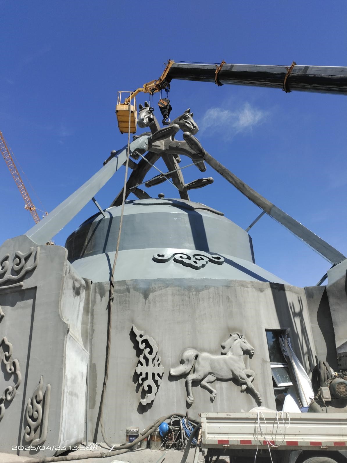 呼和浩特蒙古包喷涂聚脲